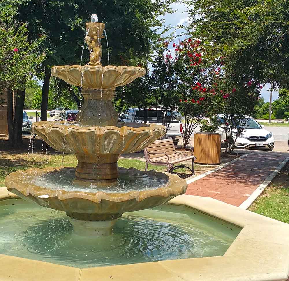 Fountain at Dorothy Fielder Park